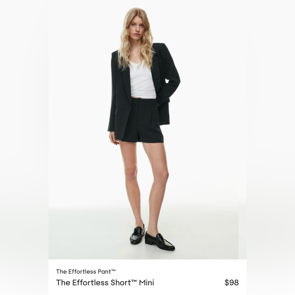 Aritzia Wilfred The Effortless Short™ Mini NWT US Size 6